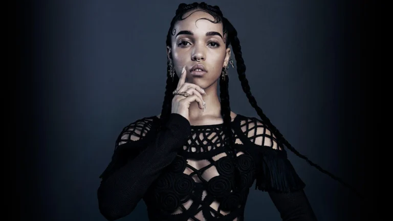 Biografía de Fka Twigs